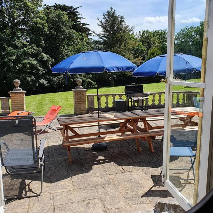 Villa Country Manor House With Indoor Pool And Hot Tub Rochester  Exterior foto